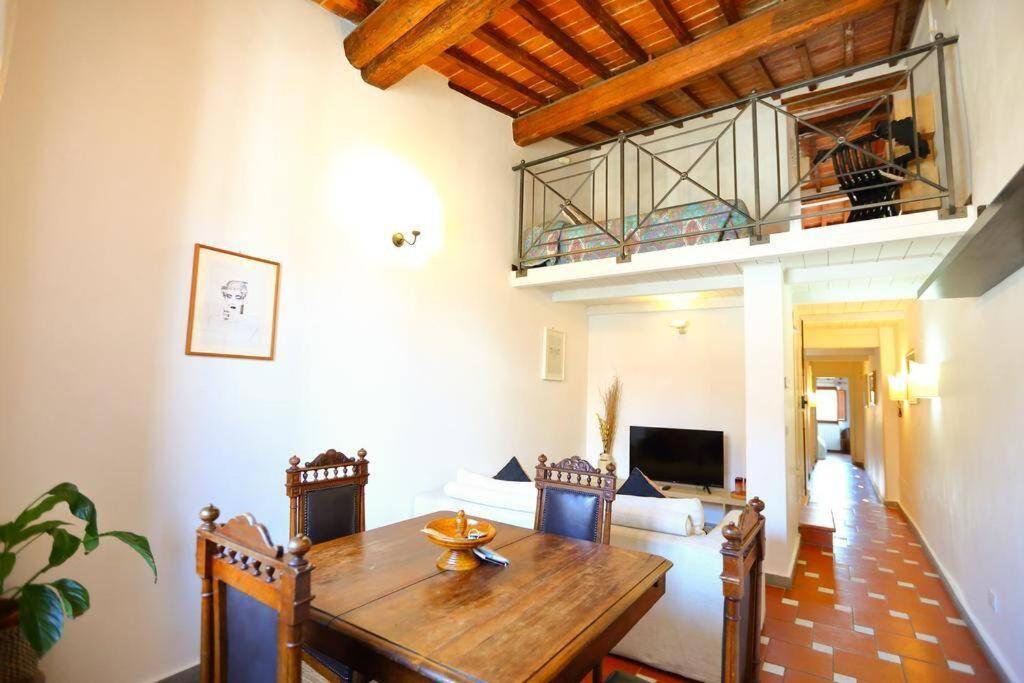 Santa Maria Novella Station Florentine Apartment Florence Buitenkant foto